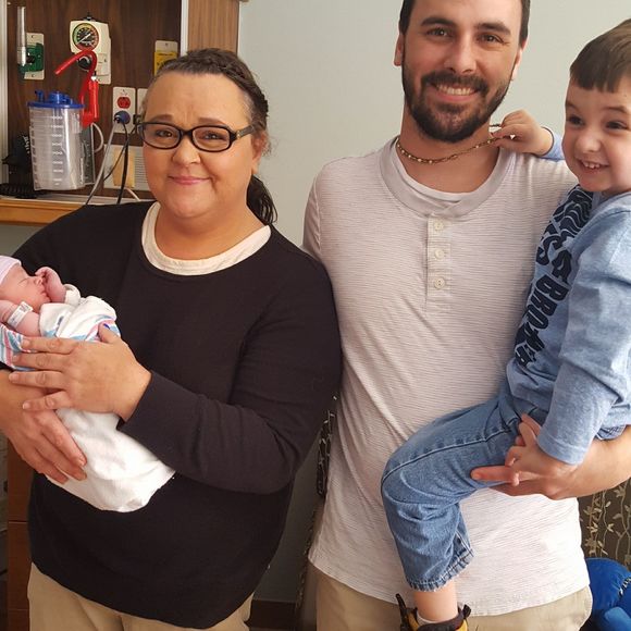 Meet your Posher, Christy - Picture 1 of 1